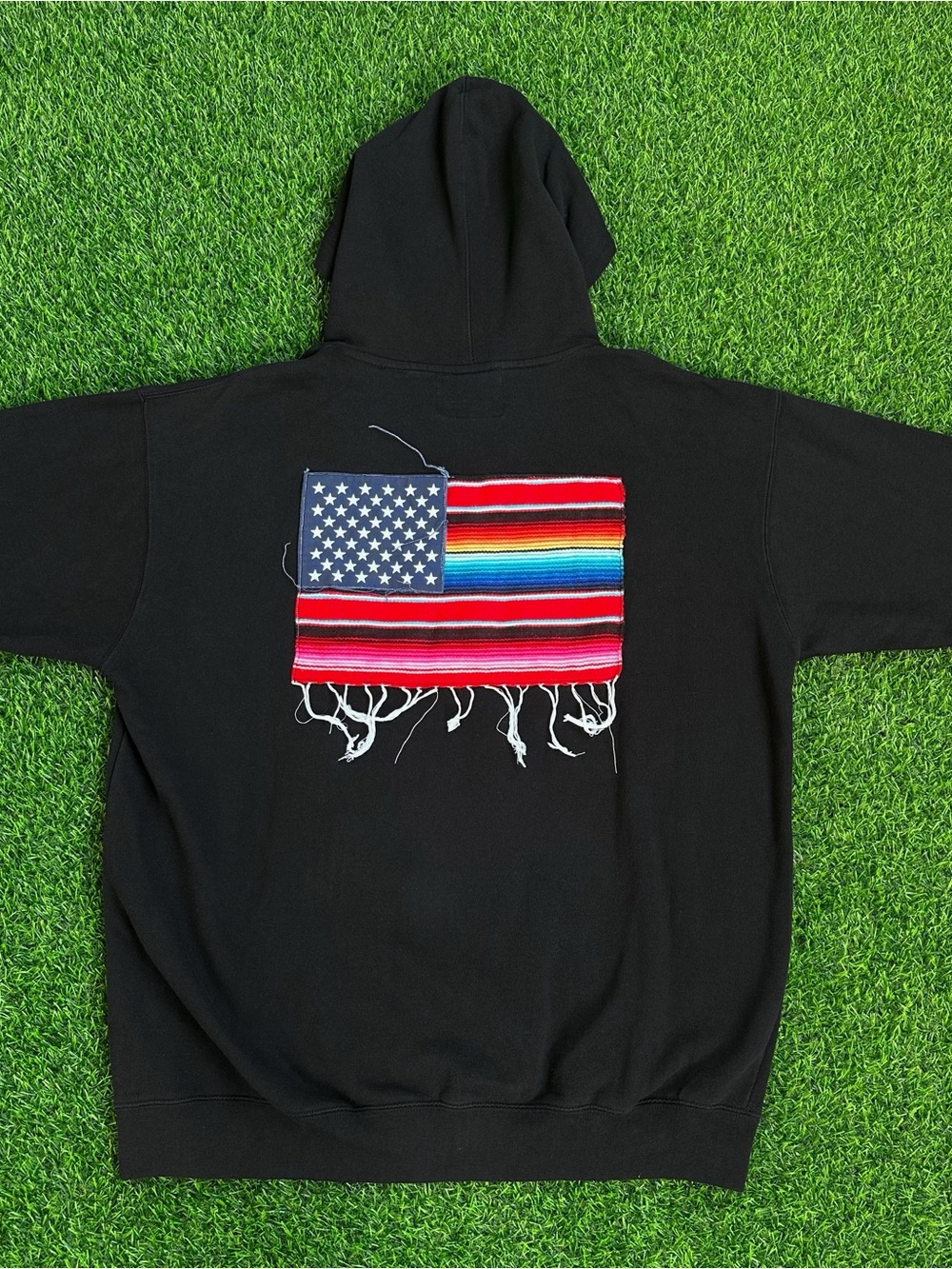 Akomplice Mi Bandera Patch Black Hoodie